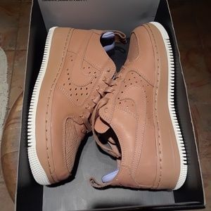 Air force 1 womens size 7.5